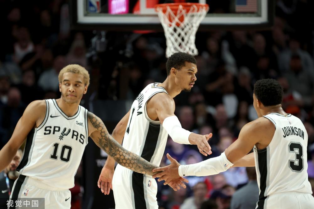 小了语言与 小了语言与