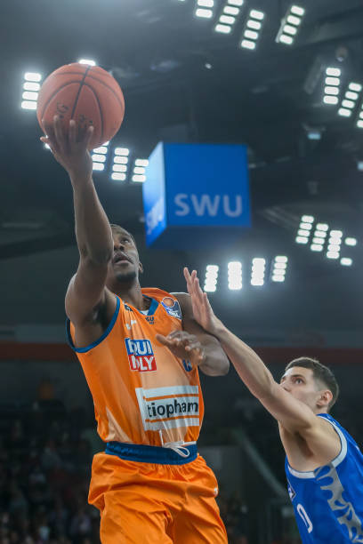 手的制衡力 手的制衡力