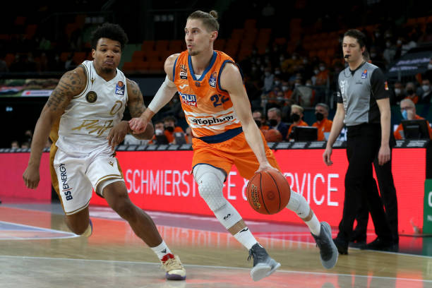 就的球员设 就的球员设