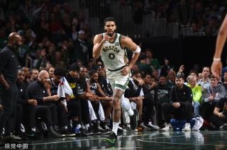 在与皇家社 在与皇家社